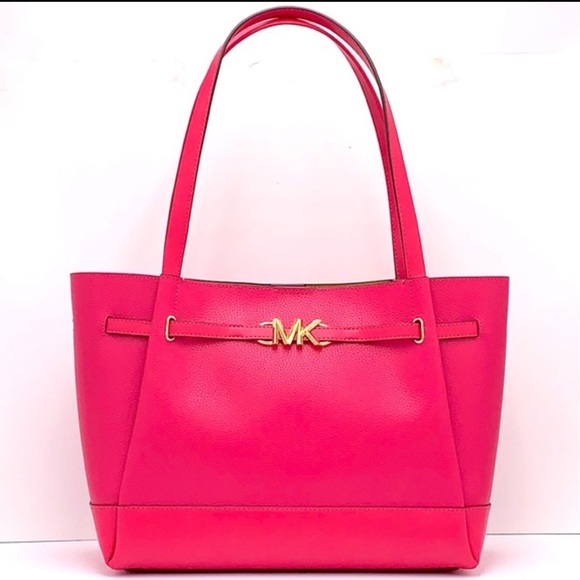 MICHAEL KORS
Reed Large Logo Belted Shoulder
Tote Bag
Electric Pink - Picture 1 of 14